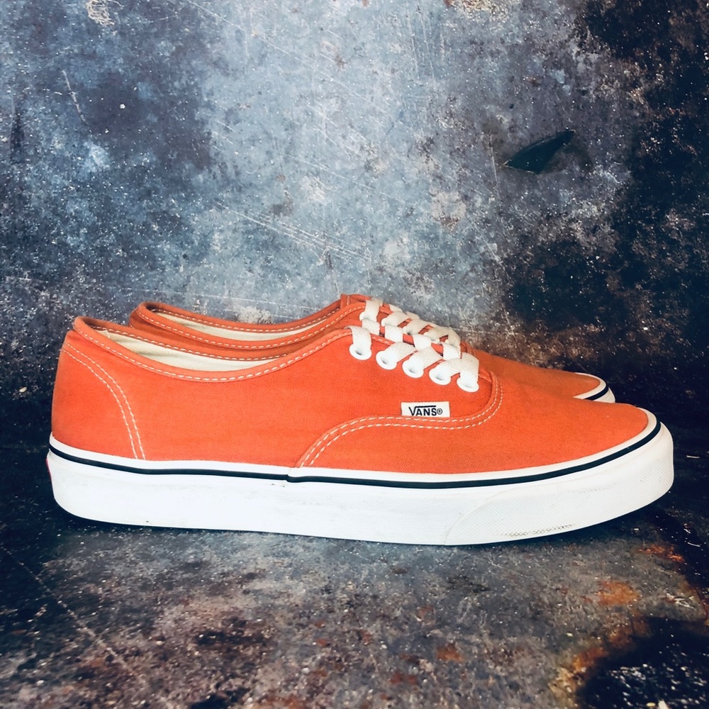Vans Authentic Lo Pro Sneaker - Picture 1 of 8